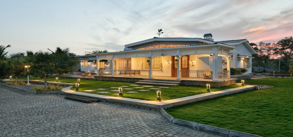 Best luxury farmhouses in gurgaon