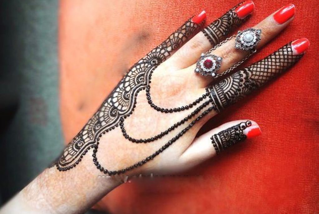 Jewellery Style Simple Arabic Mehndi Design