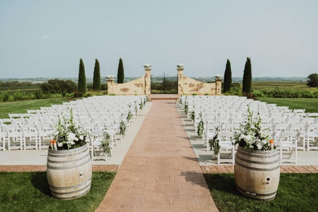 Vineyard & Winery Wedding Venues