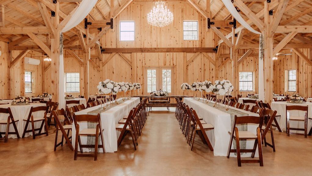 Barn & Rustic Wedding Venues